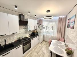 Квартиры, 4-комн., Белгородская область